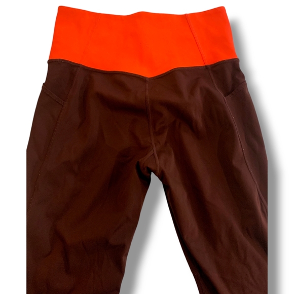 EUC ATHLETA TENACITY 7/8 TIGHT IN POWERLIFT IN ANTIQUE BURGANDY, SIZE MEDIUM - Picture 12 of 16